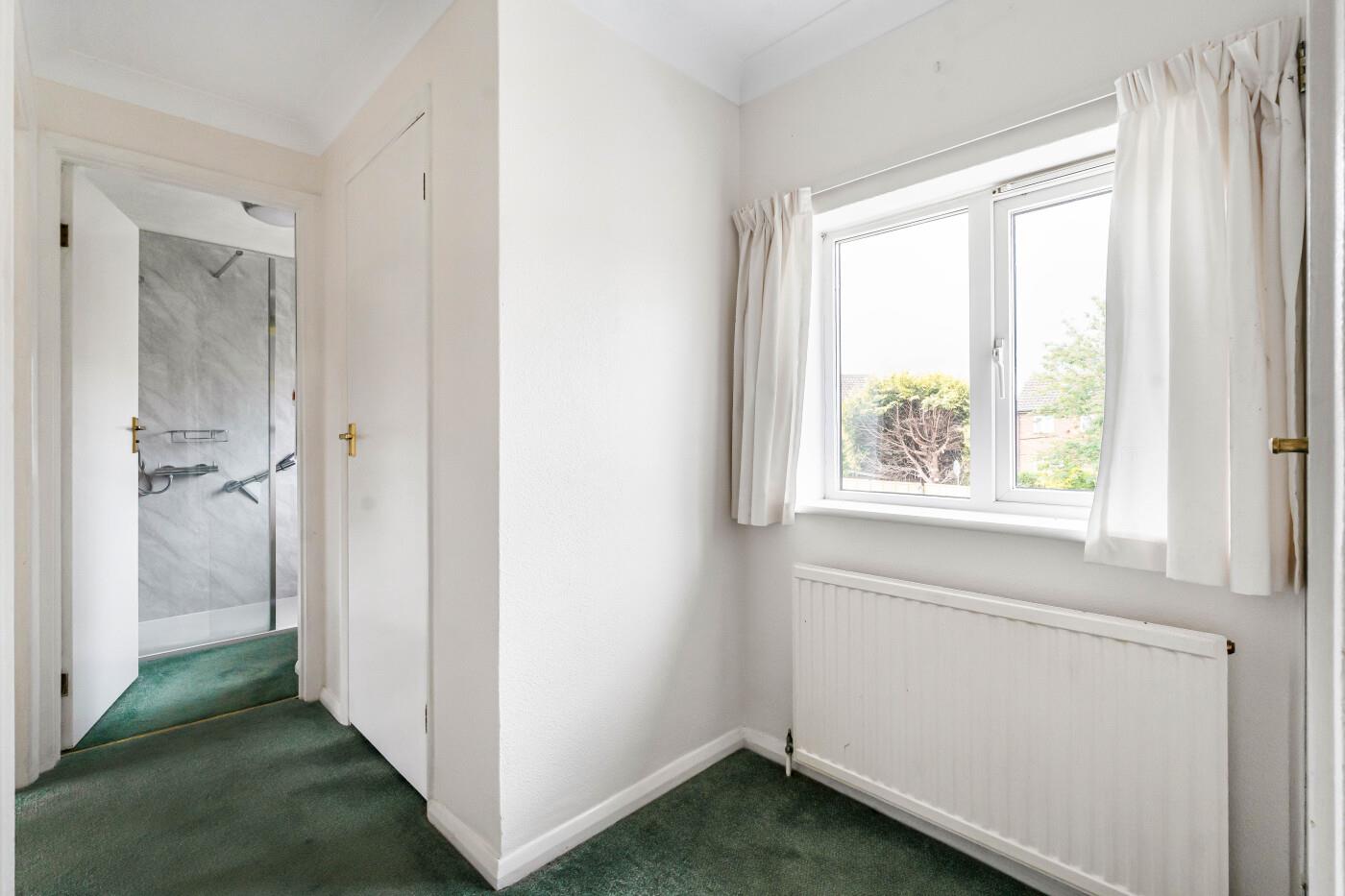 Plowden Way, Shiplake Cross, Henley-On-Thames